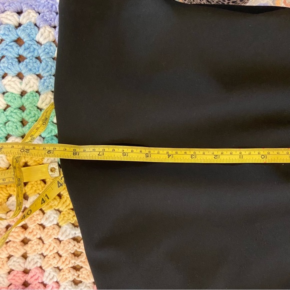 Vince Camuto Black Off-Shoulder Bell Flared Sleeve Mini Dress Bodycon Sheath - Picture 12 of 15